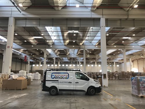 LOGISTICA ARCESE - ILLUMINAZIONE LED